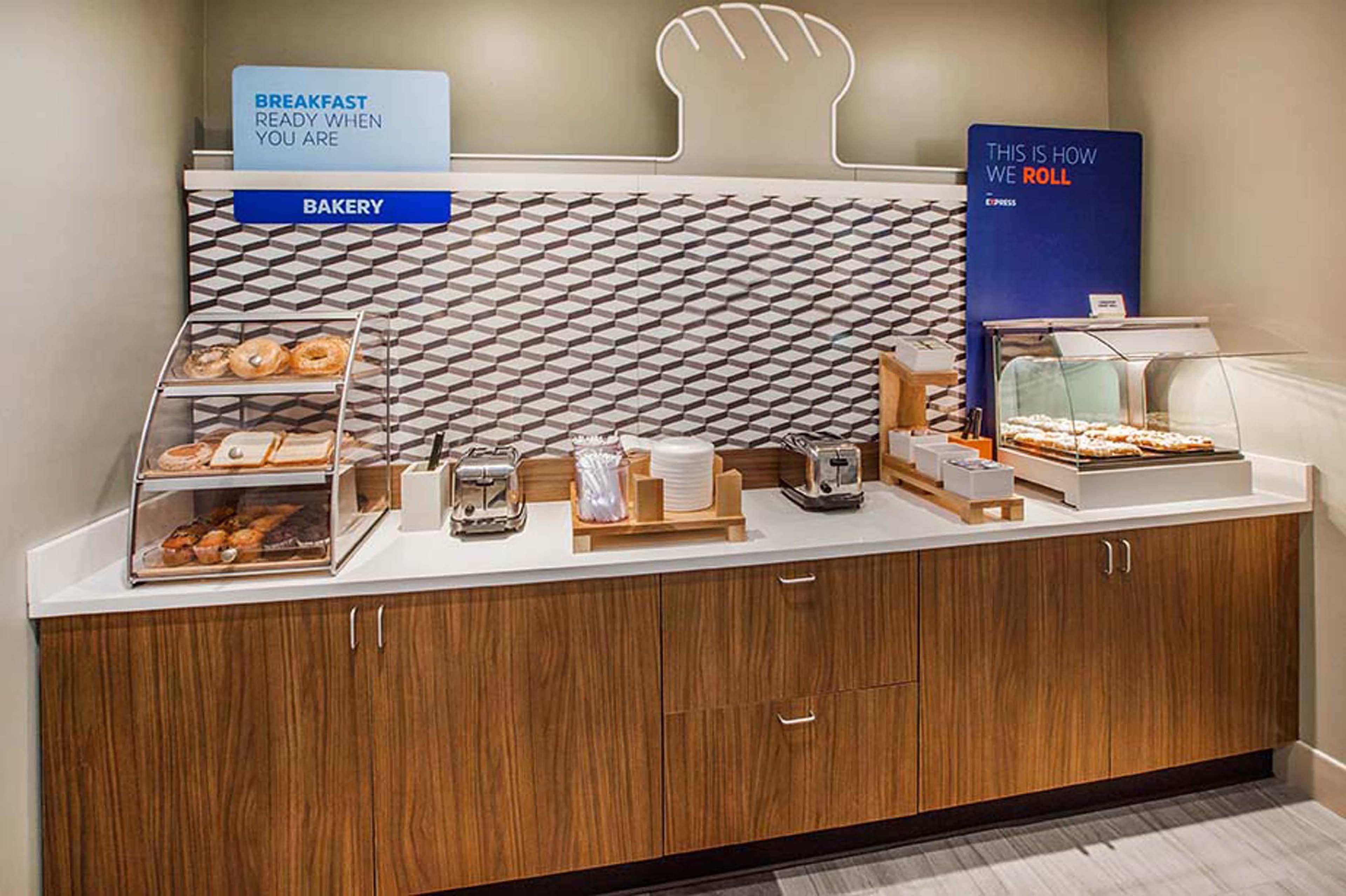 Holiday Inn Express & Suites Chattanooga - East Ridge By Ihg Dış mekan fotoğraf